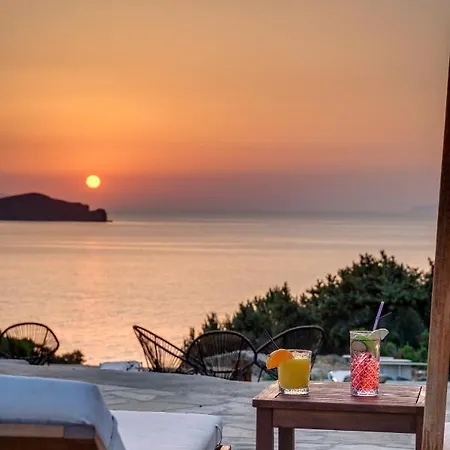 Faros Hotell Azolimnos