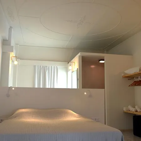 Faros Hotel 4*