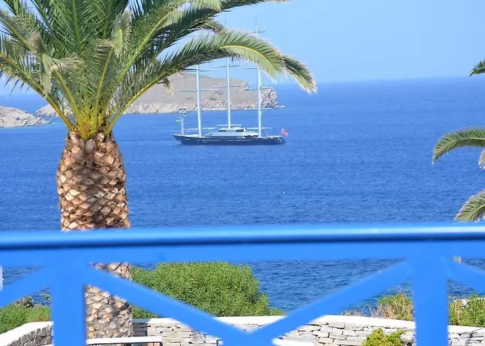 Faros Αζόλιμνος