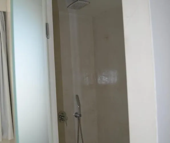 Faros Ξενοδοχείο 4*